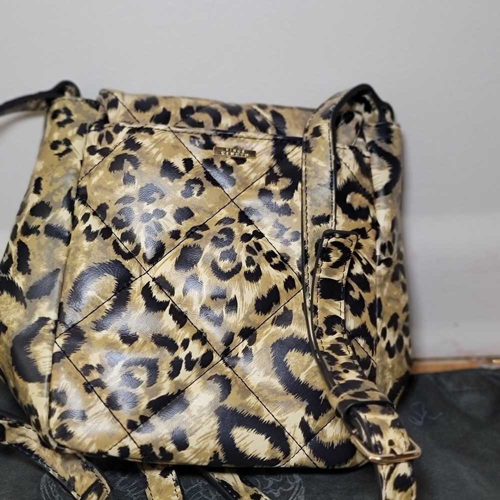 Vince camuto quilted leopard print crossbody bag - image 3