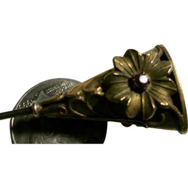 antique Art Nouveau long stem hatpin hat pin Flor… - image 1