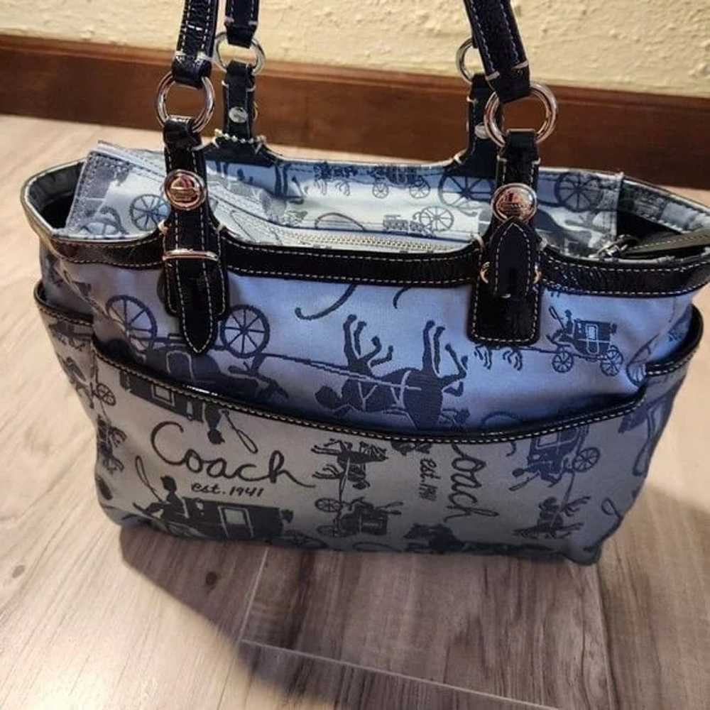 Like New Coach Horse & Carriage Satchel Tote Bag … - image 2