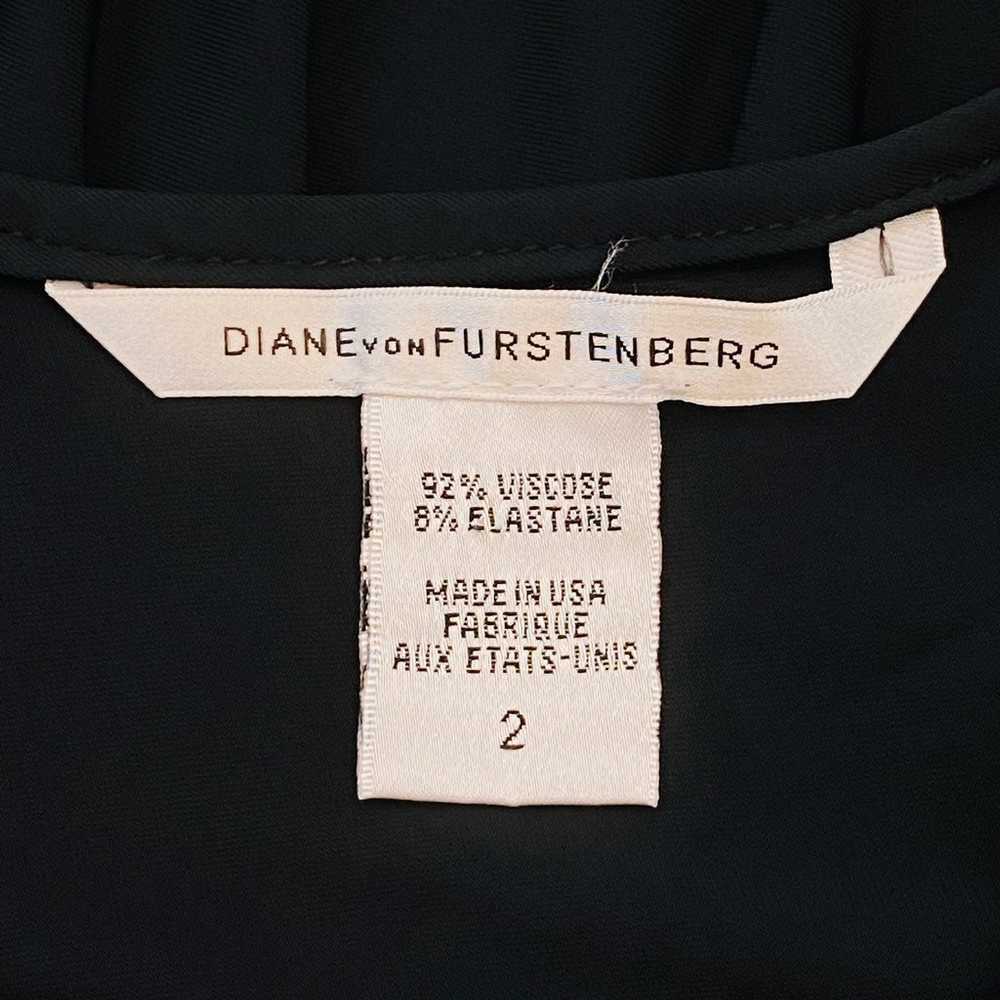 DVF Diane von Furstenberg Jersey Dress Womens 2 O… - image 10