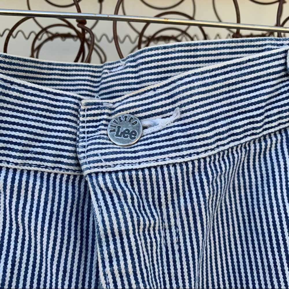 Lee Vintage Lee railroad stripe denim jean shorts - image 5