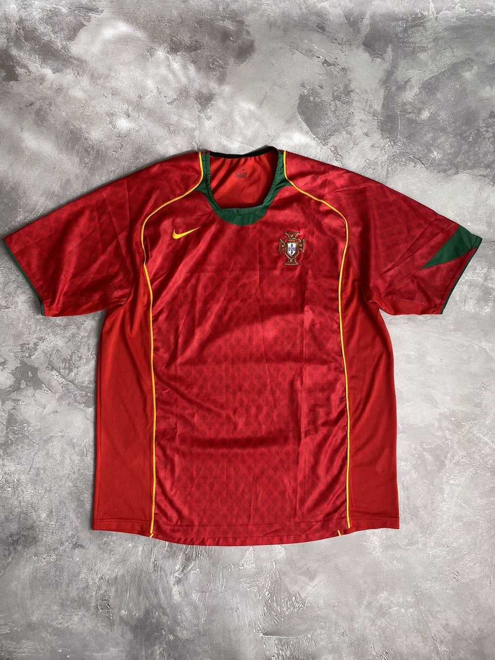 Nike × Soccer Jersey × Vintage Portugal National … - image 1