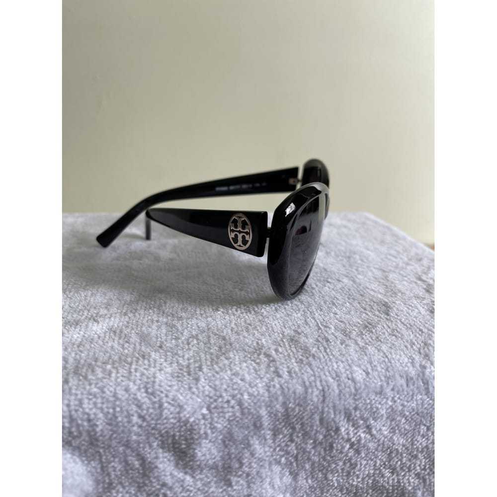 Tory Burch Oversized sunglasses - image 12