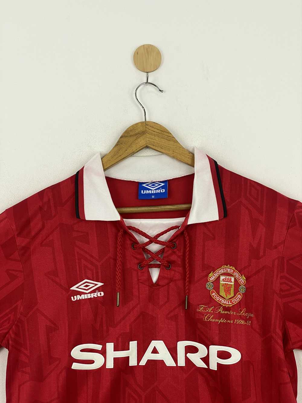 Manchester United × Soccer Jersey × Umbro Vintage… - image 2
