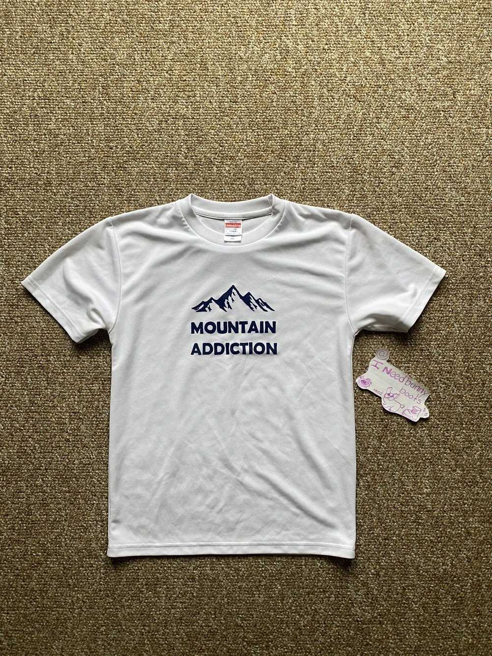 Vintage Vintage mountain addiction tee - image 1