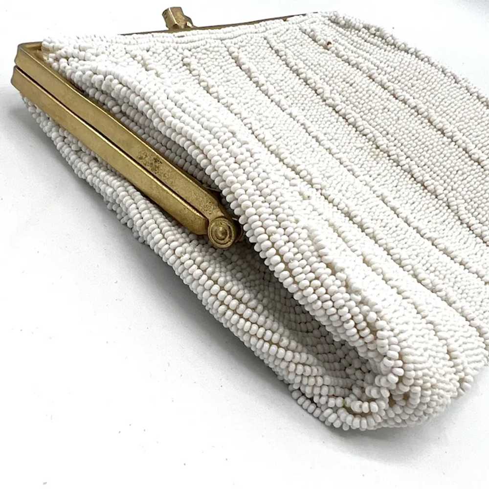 SUMMERY White Beaded Vintage Clutch - Richere Mad… - image 4