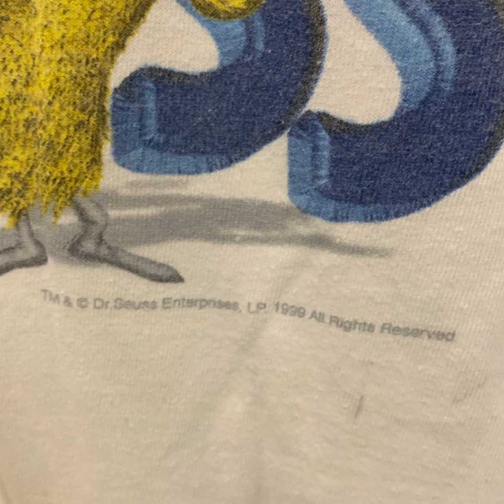 Vintage 1999 Dr.Seuss Grinch Graphic T Shirt Size… - image 4