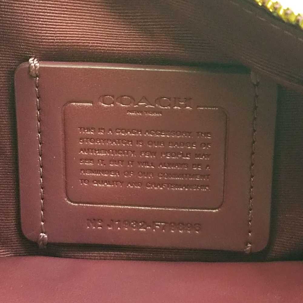 Coach Signature Gallery Pouch Brown Magenta - image 5