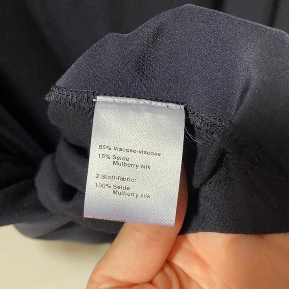 Akris Punto Silk Panel 3/4 Sleeve Navy Blouse 6 F… - image 5