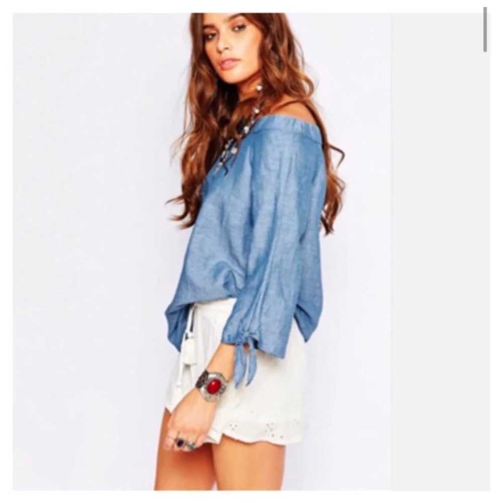 FREE PEOPLE CHAMBRAY TOP LARGE - image 3