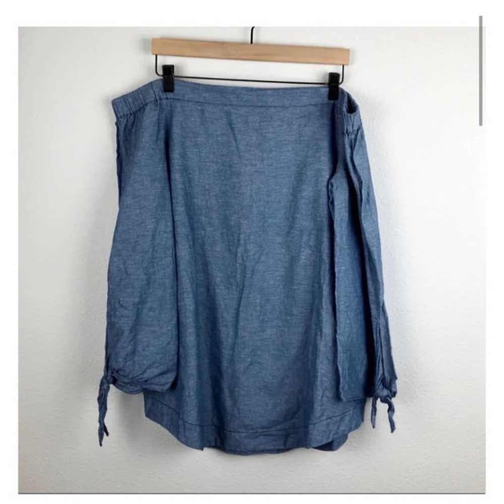 FREE PEOPLE CHAMBRAY TOP LARGE - image 6