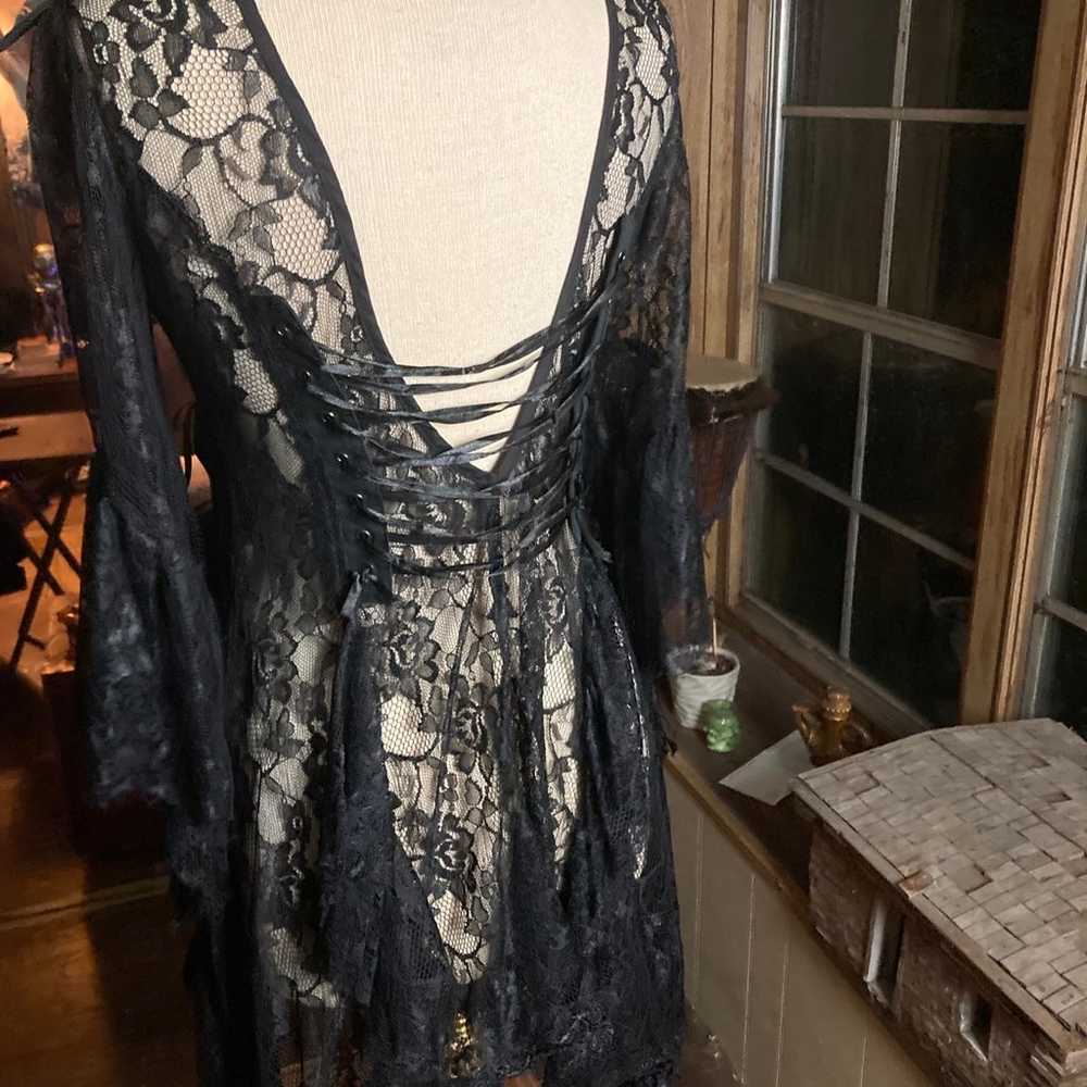 Lace witch tunic - image 3