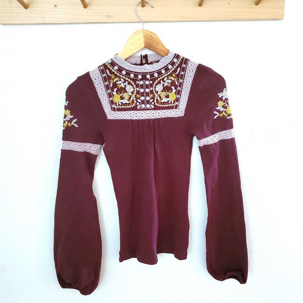 RARE Free People embroidered top xs - image 2