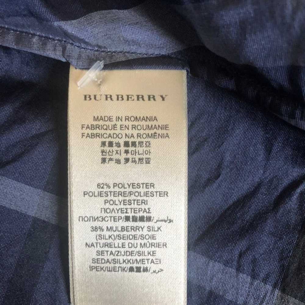 Burberry London Ladies Shirt. Silk/polyester - image 4