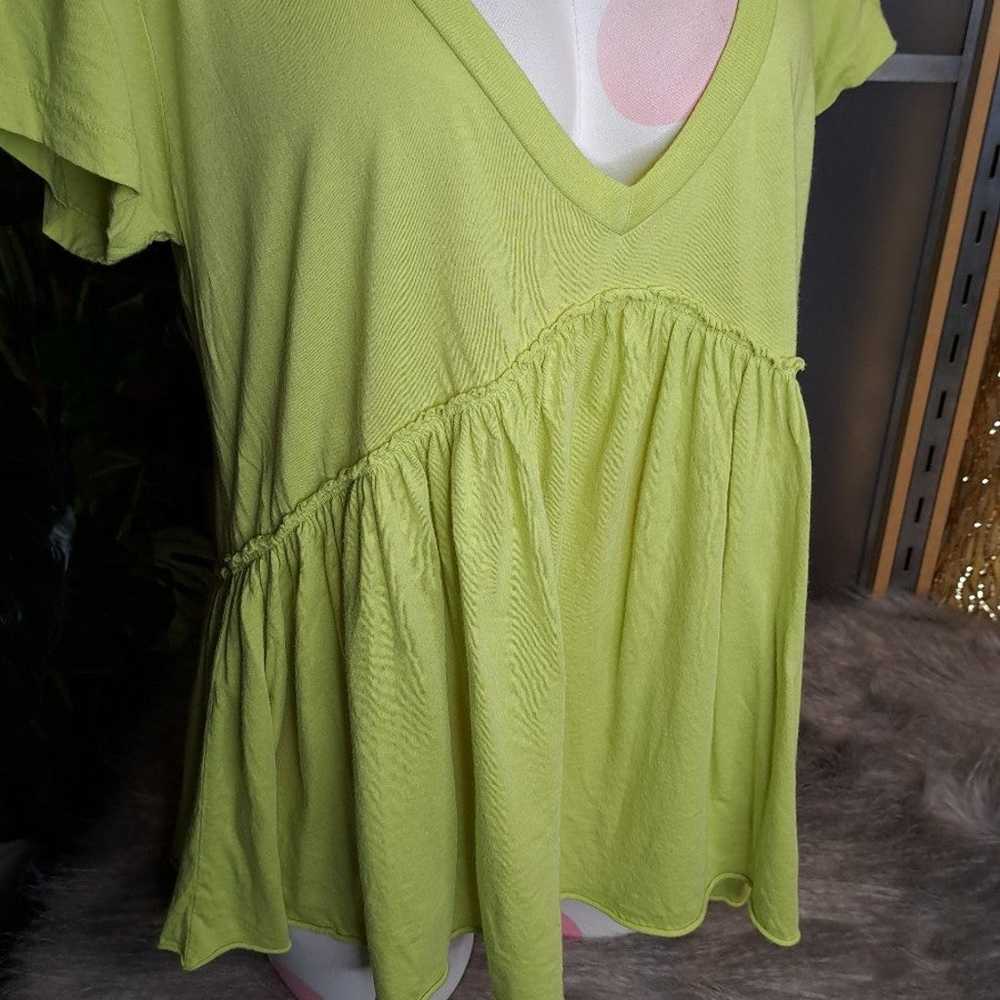 T.la Green Flowy Babydoll Short Sleeve Tunic Tee … - image 1