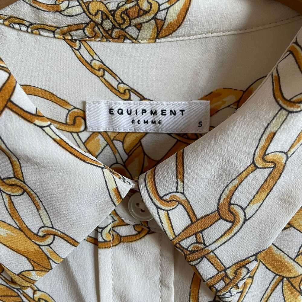 Rare Luxury Gold Chain Silk Button Down by Equipm… - image 3