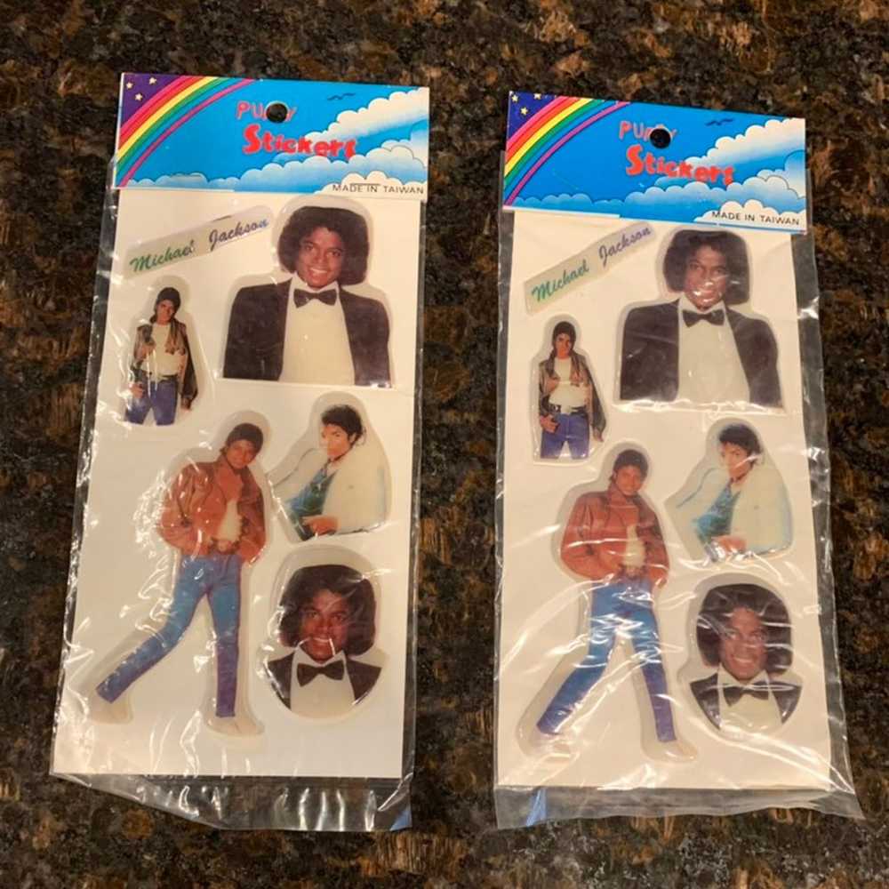 Michael Jackson Victory Tour 1984 Shirt & Stickers - image 10