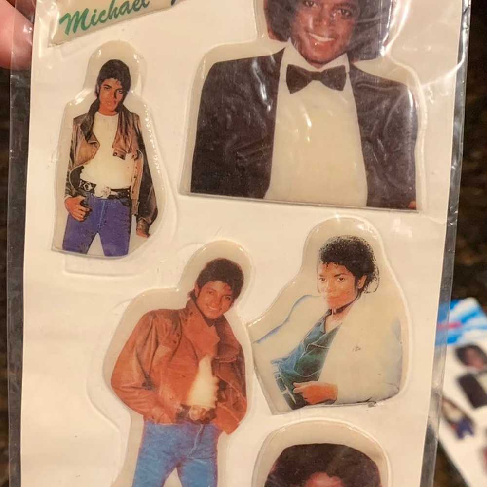 Michael Jackson Victory Tour 1984 Shirt & Stickers - image 11