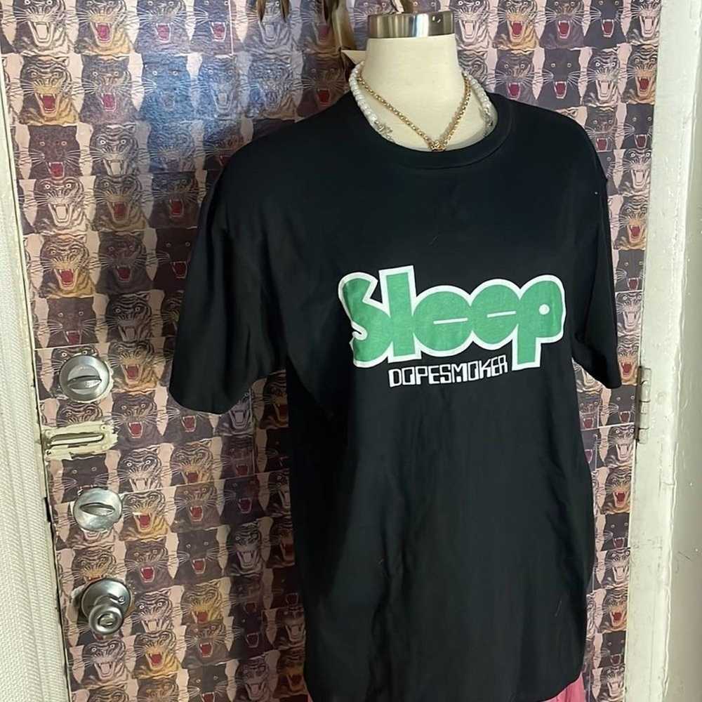 Sleep band t-shirt - image 11