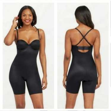 SPANX Suit Your Fancy Strapless Cupped Mid-Thigh … - image 1