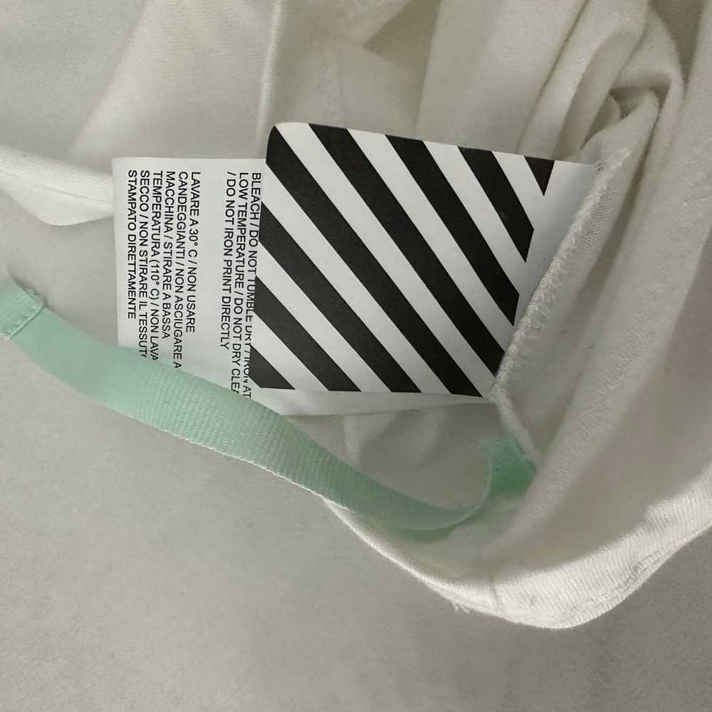 Off-White tee shirts womans Small - image 4