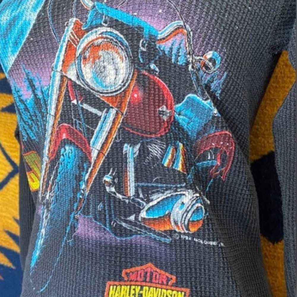 VTG. Harley Davidson Waffle Knit Call of the Wild… - image 10