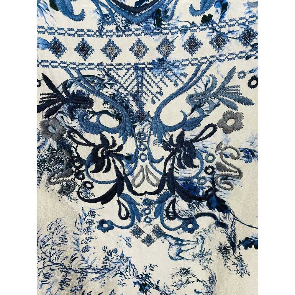 JOHNNY WAS Blue Deer Embroidered Silk Blouse Large - image 4