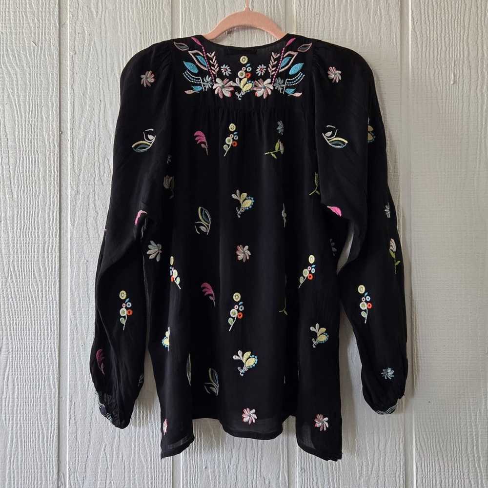 Johnny Was Embroidered Boho Western Peasant Top L… - image 4