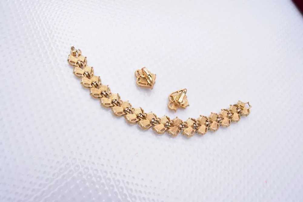 Crown Trifari Faux Pearl Bracelet and Earring Set - image 3