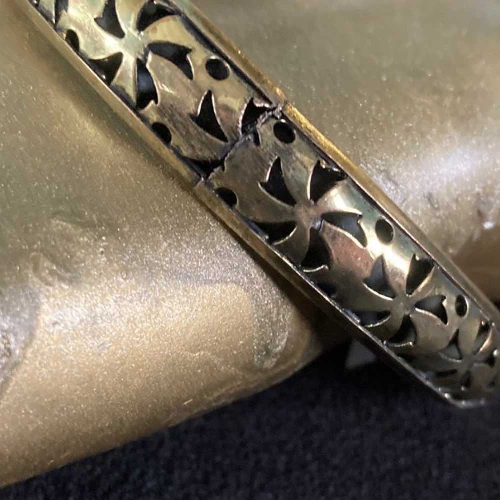 Beautiful vintage brass filigree gold tone bracel… - image 3