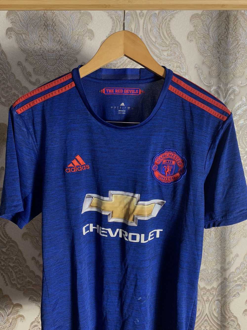 Adidas × Manchester United × Soccer Jersey Vintag… - image 2