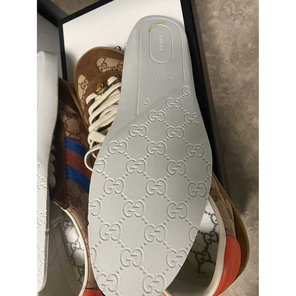 Gucci G74 leather low trainers - image 9
