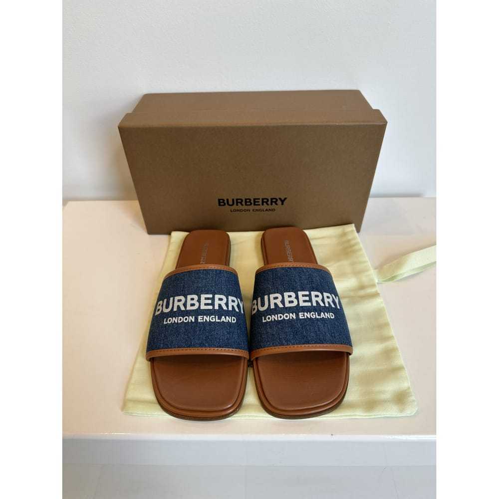 Burberry Leather flats - image 5