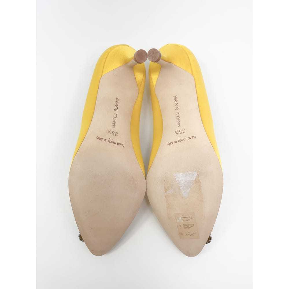 Manolo Blahnik Hangisi leather heels - image 6