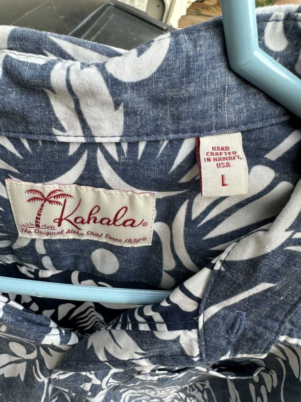 Hawaiian Shirt Kahala Hawaiian Print Blue/White F… - image 4