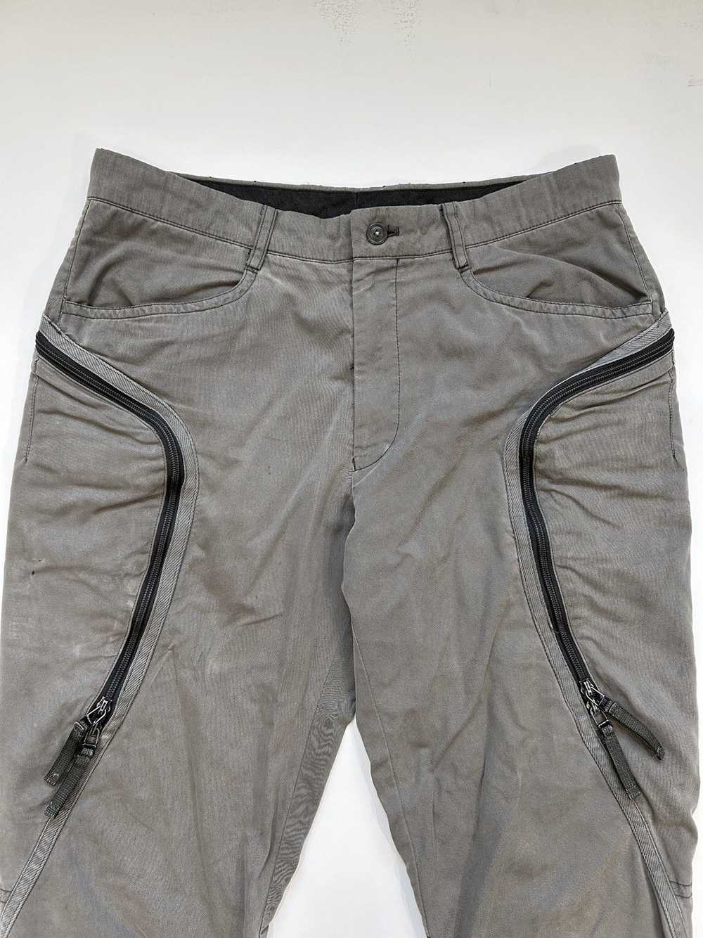 Issey Miyake Issey Miyake Men Cargo Pants - image 3