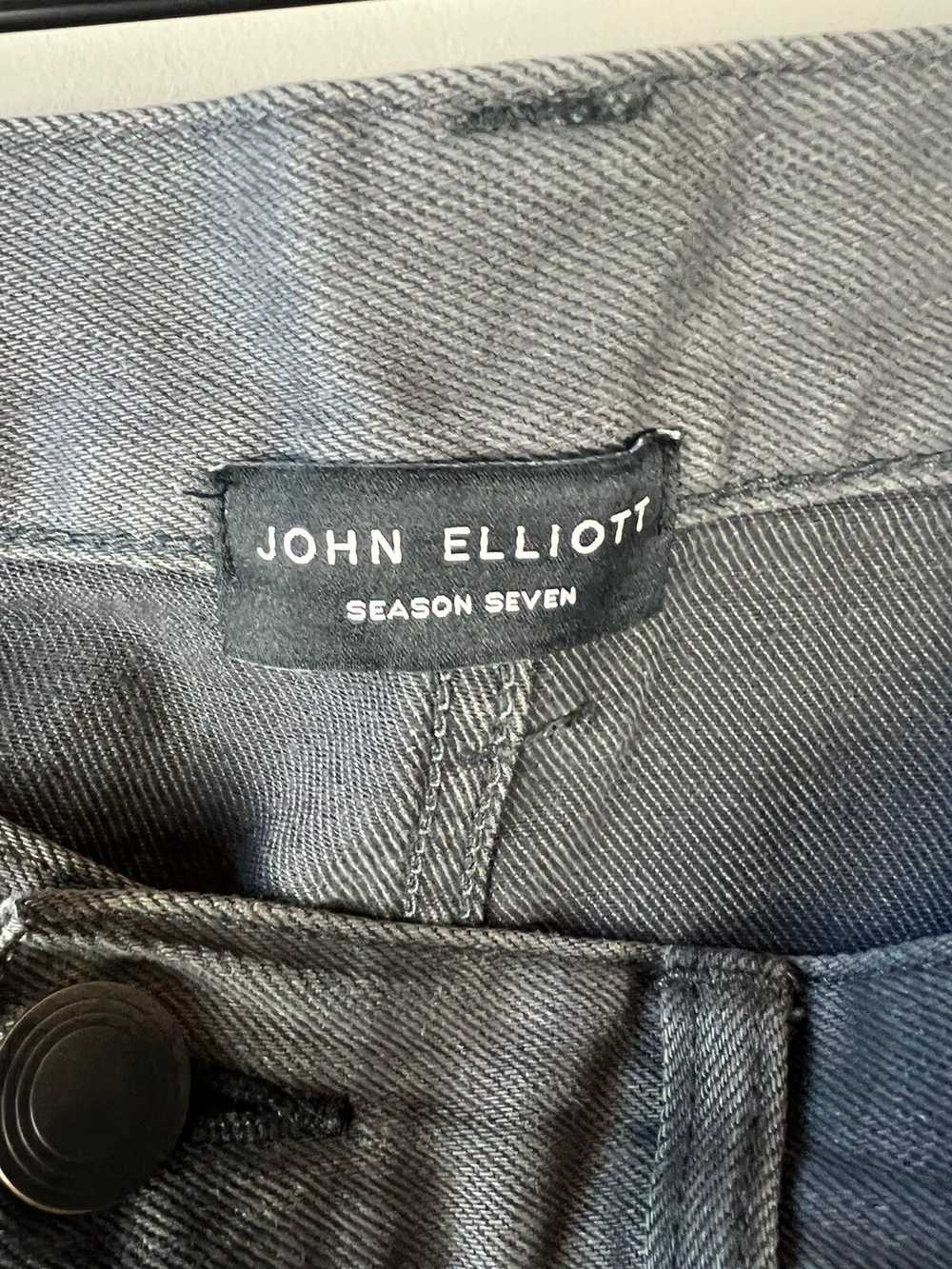 John Elliott John elliott knee blowout season sev… - image 3