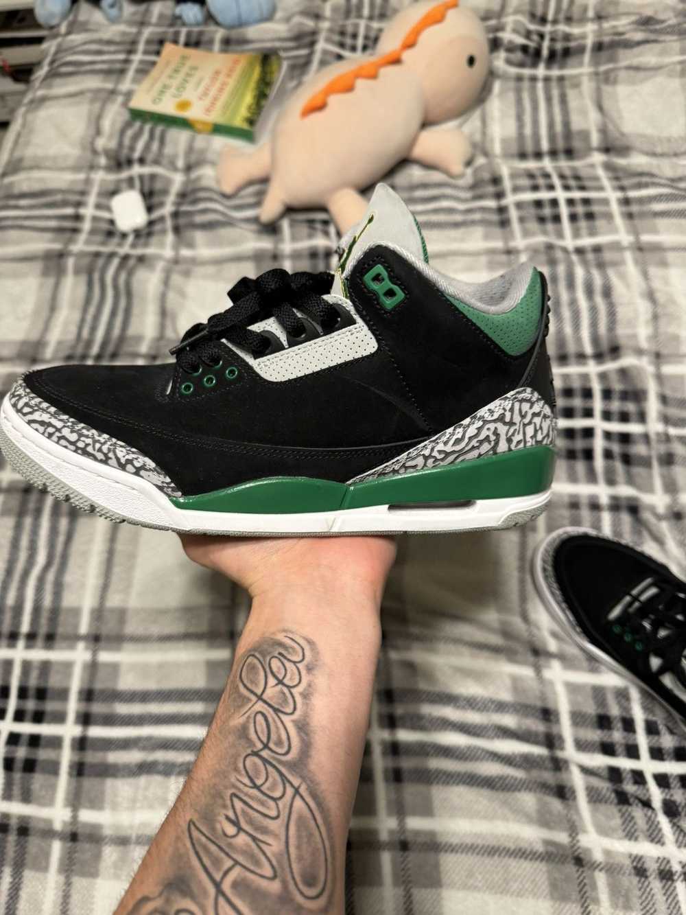 Jordan Brand × Nike Air Jordan 3 retro - image 3