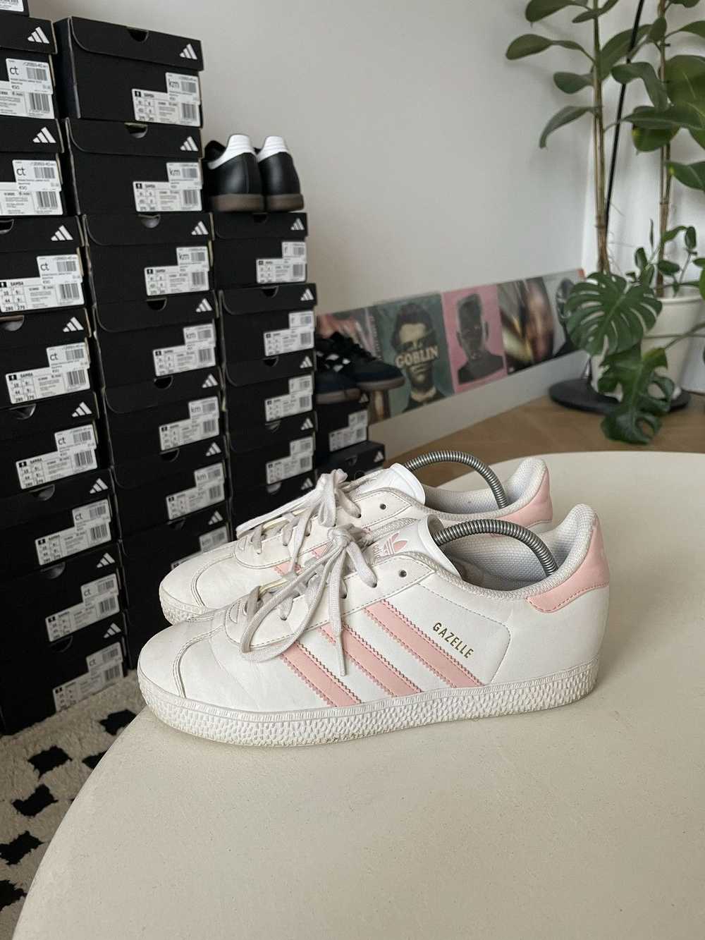 hype adidas gazelle
