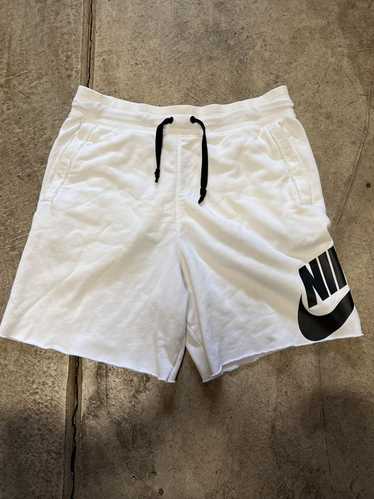 Nike Nike Sportswear Sweatshorts French Terry