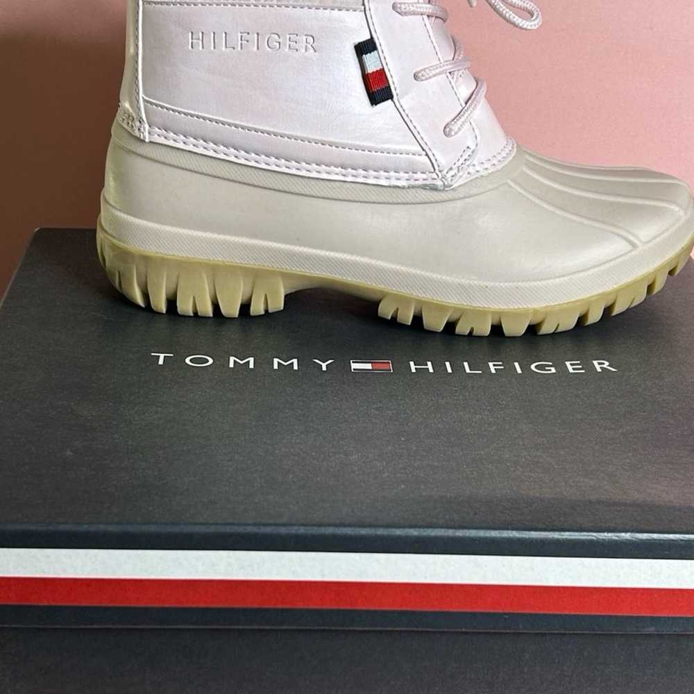 NEW Tommy Hilfiger Danni Duck Boots Light Pink (T… - image 2