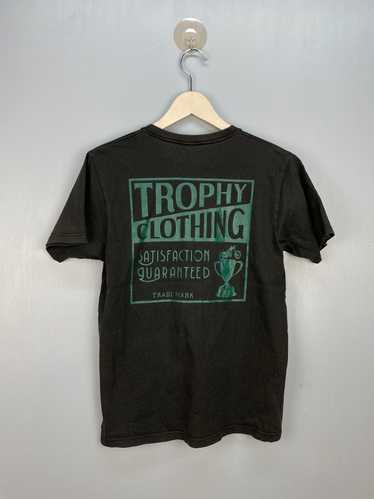 Japanese Brand × Trophy Clothing Trophy Clothing t