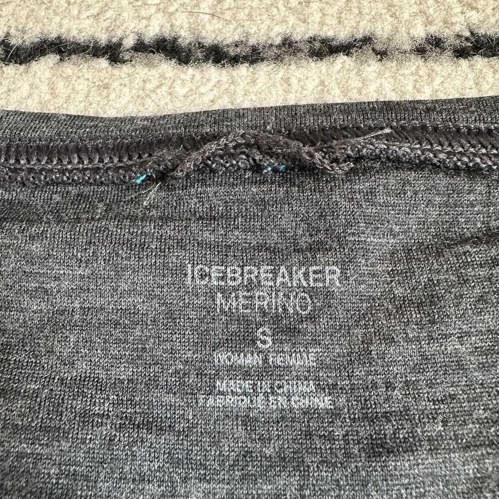 Icebreaker Merino Women’s Size Small Gray Black S… - image 3