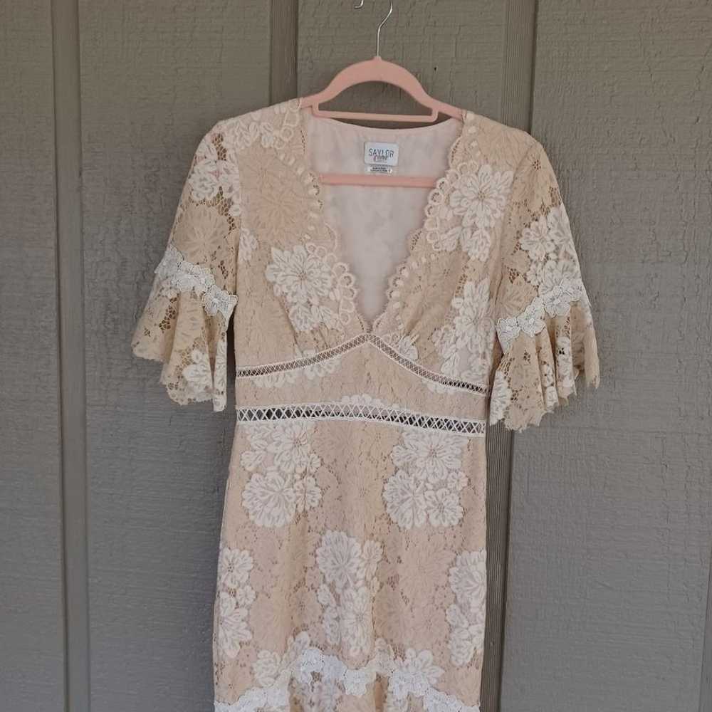 Saylor Maggy Floral Lace Dress Size S Women V Nec… - image 3