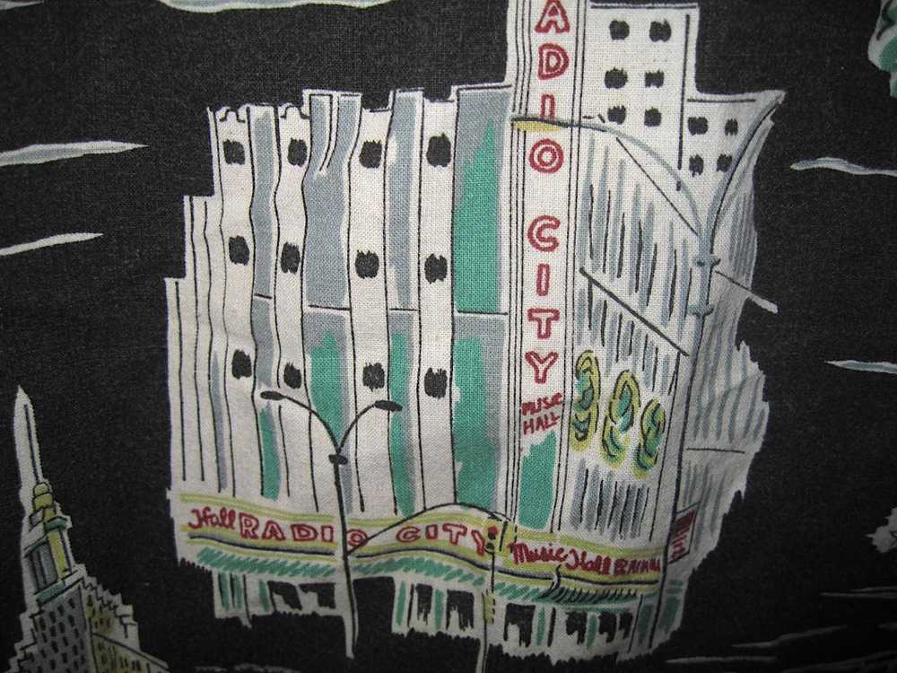 U.S. Landmarks Cities Shirt New York Las Vegas Wa… - image 4