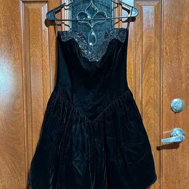 Vintage Gunne Sax Black Velvet Corset Mini Dress - image 1