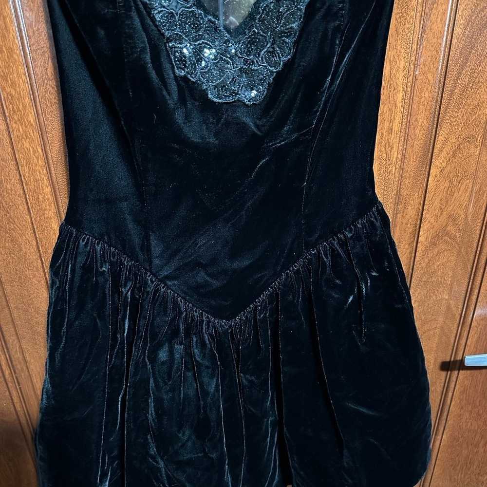 Vintage Gunne Sax Black Velvet Corset Mini Dress - image 2