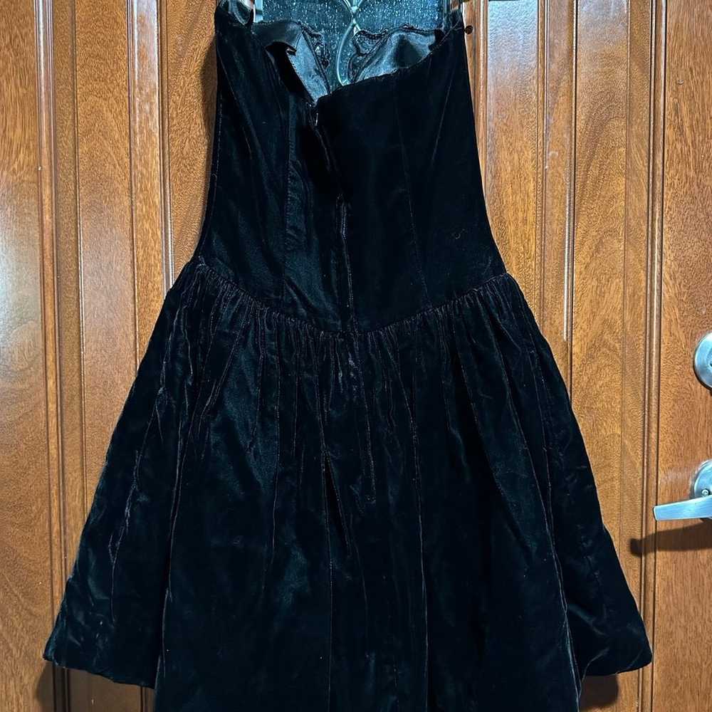 Vintage Gunne Sax Black Velvet Corset Mini Dress - image 4