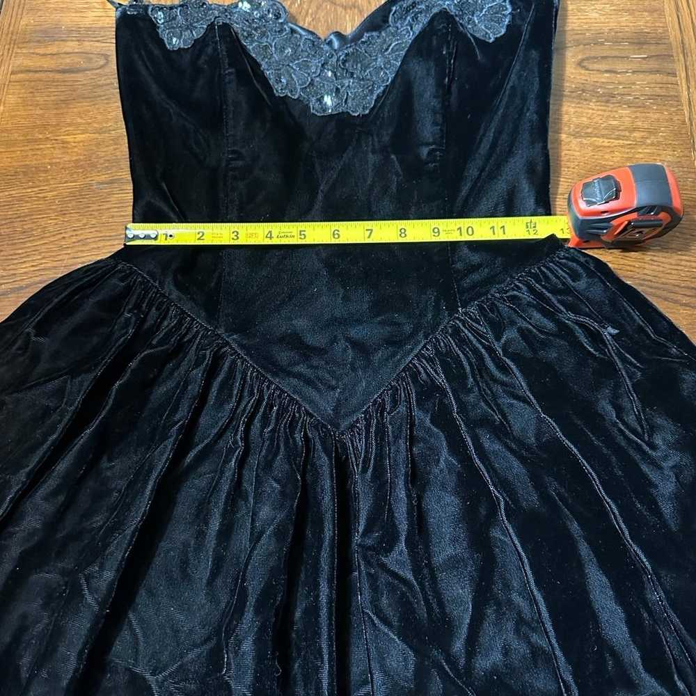 Vintage Gunne Sax Black Velvet Corset Mini Dress - image 6