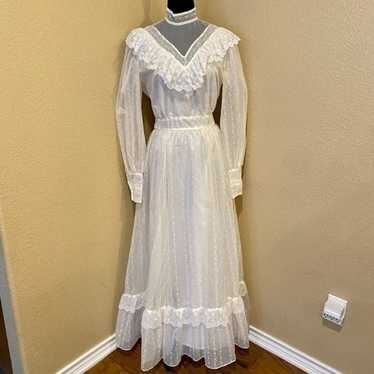 Vintage Victorian 60's, 70's Wedding Dress Prairi… - image 1